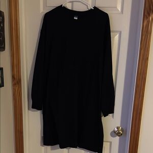 Old Navy Black Long Sleeve T-Shirt